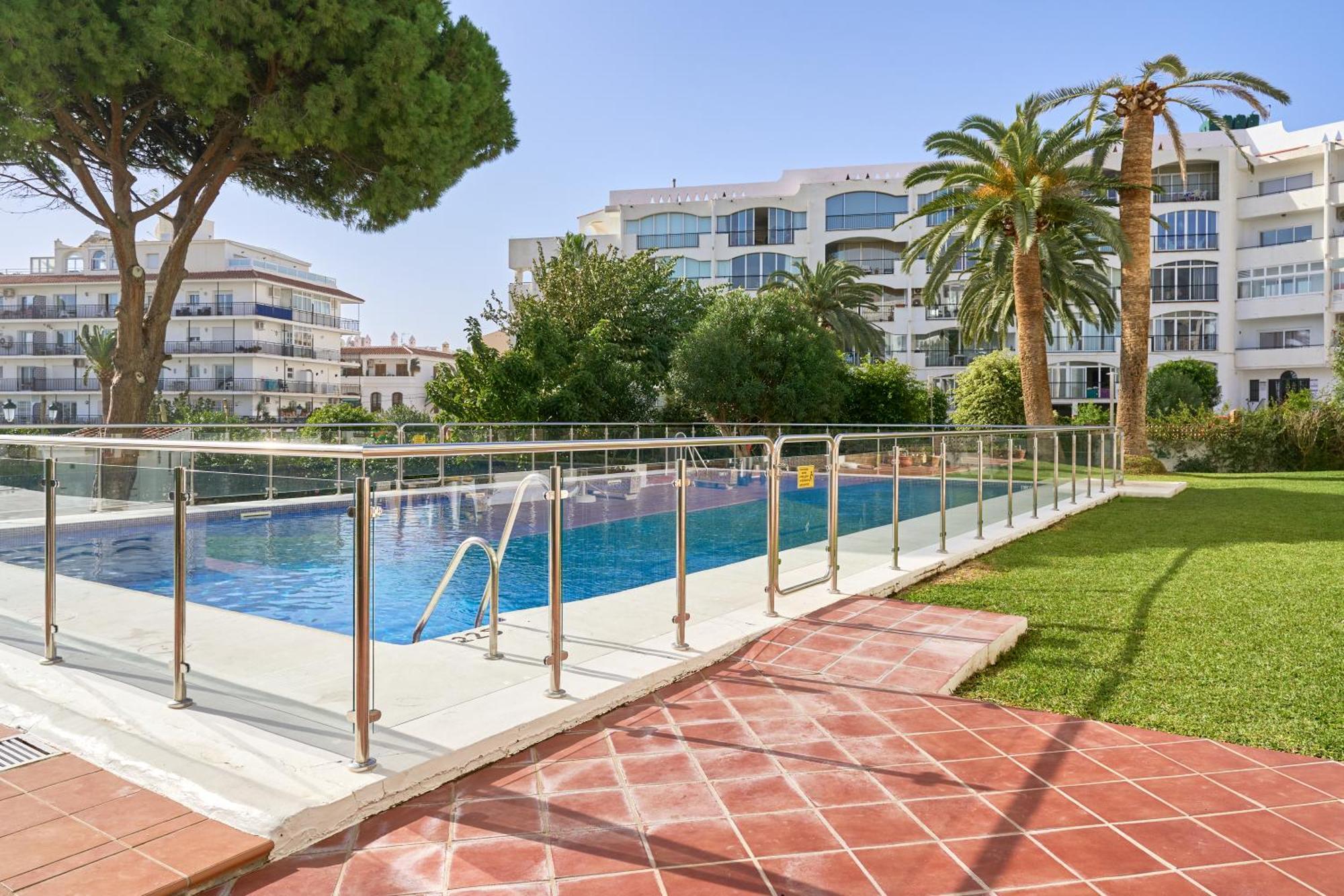 Spectacular Sea Views, 2 Bed,2 Bath Apartment Nerja Ngoại thất bức ảnh