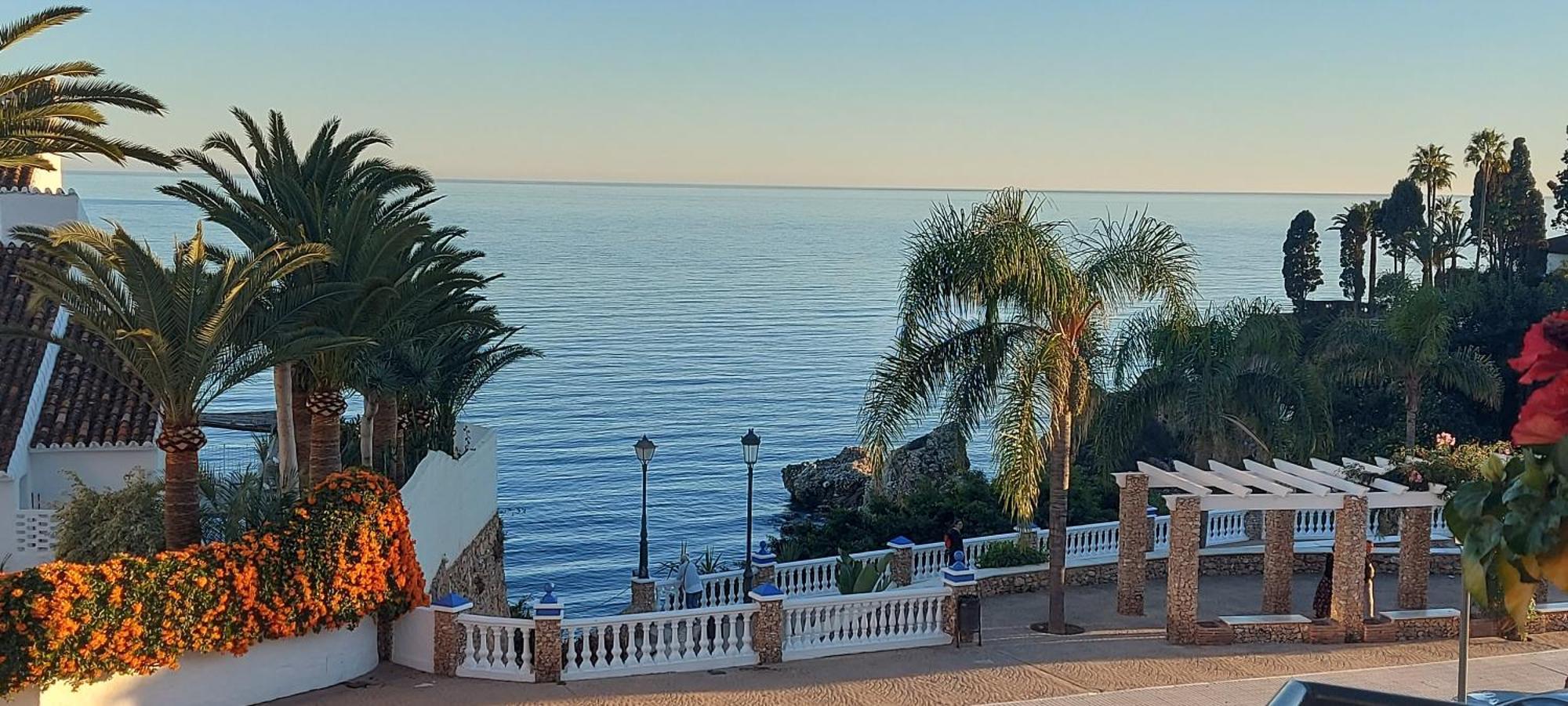 Spectacular Sea Views, 2 Bed,2 Bath Apartment Nerja Ngoại thất bức ảnh