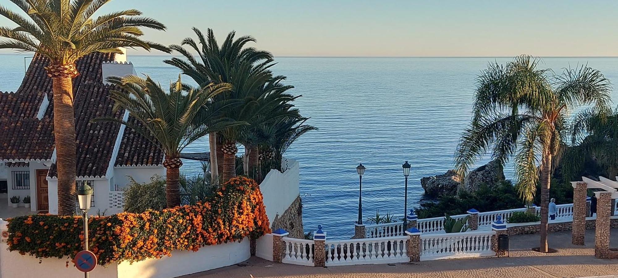 Spectacular Sea Views, 2 Bed,2 Bath Apartment Nerja Ngoại thất bức ảnh